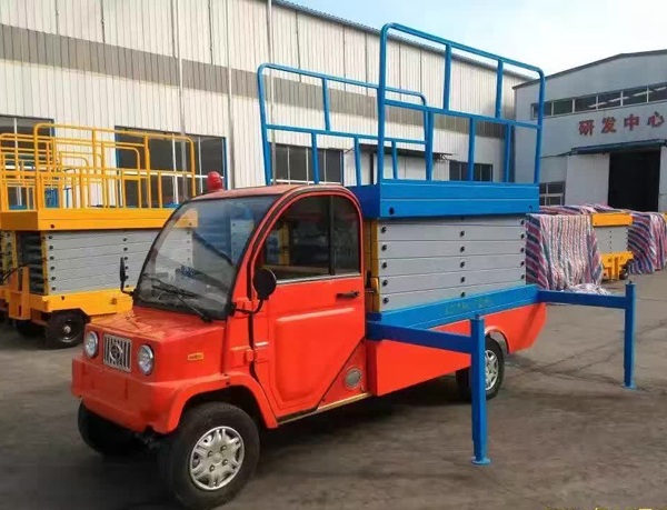 車載式升降平台