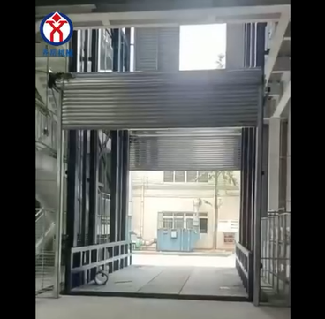 陝西鹹陽恒（héng）大城承載10噸4缸8柱型導軌式升降貨梯交付使用